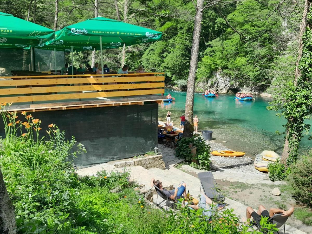 Отель Rafting Camp Encijan Фоча Экстерьер фото