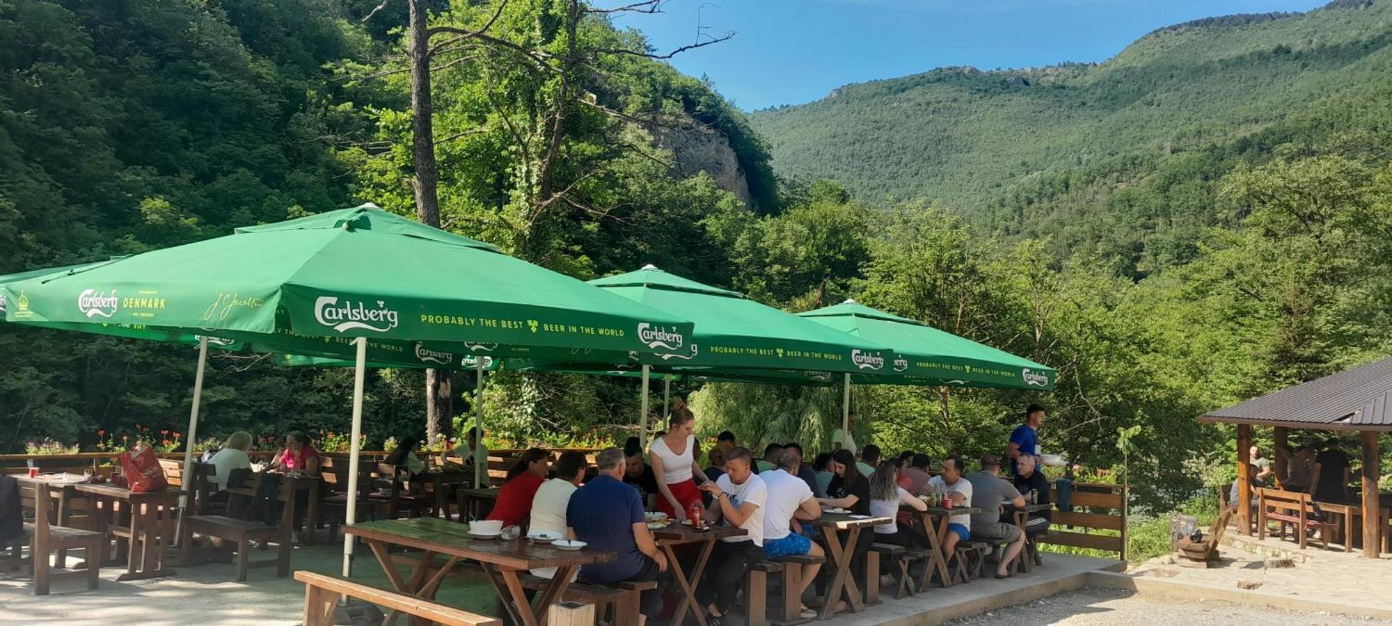 Отель Rafting Camp Encijan Фоча Экстерьер фото
